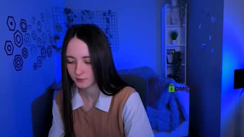 Bella online show from March 21, 2026, 11:15 am