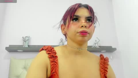 bella_ebony19 online show from May 29, 2026, 11:30 am