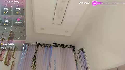 Snapshot of bella_es chatting on February 12, 2025, 10:37 pm Onlyfans isa bella 23 online show from February 12, 2025, 10:37 pm