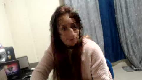 bella_luna34 online show from June 11, 2026, 2:00 am