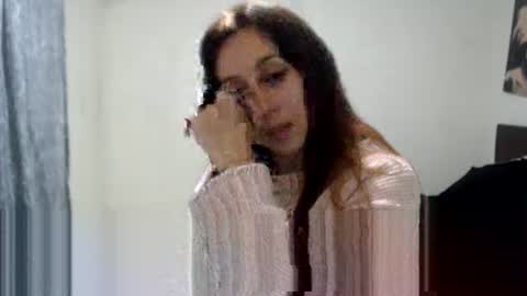 bella_luna34 online show from June 11, 2026, 2:53 am