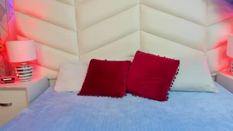 Snapshot of bella_peach_ chatting on March 25, 2026, 3:12 am bella_peach_ online show from March 25, 2026, 3:12 am