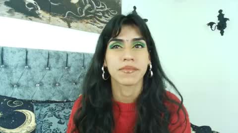 Snapshot of bella_poisonous chatting on May 8, 2026, 1:44 am Bella online show from May 8, 2026, 1:44 am