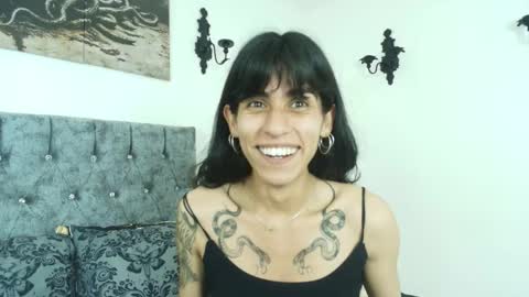 Snapshot of bella_poisonous chatting on May 30, 2026, 2:41 am Bella online show from May 30, 2026, 2:41 am