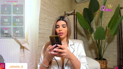 bella_posh online show from January 13, 2026, 7:57 am