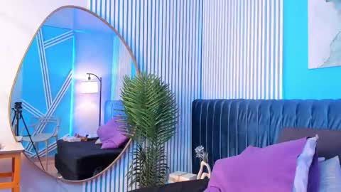 Bella Riviera online show from December 16, 2025, 12:10 pm