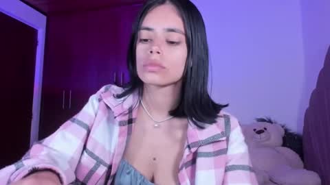 Snapshot of bella_sun_ chatting on February 14, 2025, 3:22 am Valeria Model Independent online show from February 14, 2025, 3:22 am
