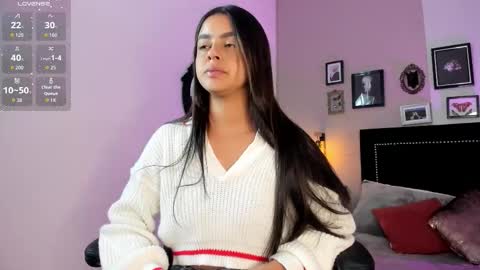 Snapshot of bella_walker_ chatting on January 5, 2026, 8:12 pm BELLA online show from January 5, 2026, 8:12 pm