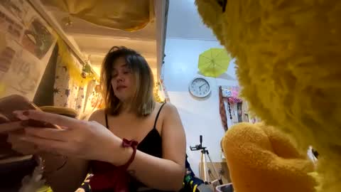 bellaalle online show from December 27, 2024, 4:54 pm