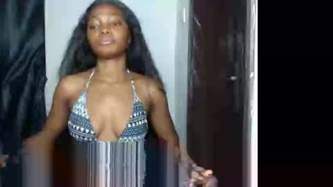 bella online show from October 27, 2025, 6:45 pm