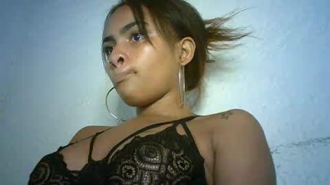 Snapshot of bellabeltra chatting on December 9, 2024, 10:30 pm Bella online show from December 9, 2024, 10:30 pm