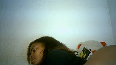 Snapshot of bellabeltra chatting on January 6, 2025, 12:48 am Bella online show from January 6, 2025, 12:48 am