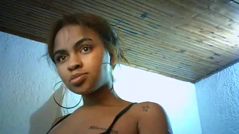 Snapshot of bellabeltra chatting on January 30, 2025, 7:50 am Bella online show from January 30, 2025, 7:50 am