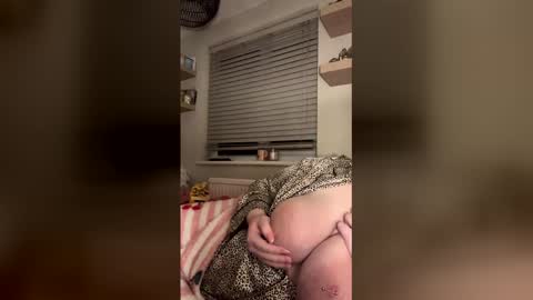 bellacherrybomb online show from March 29, 2026, 9:04 pm