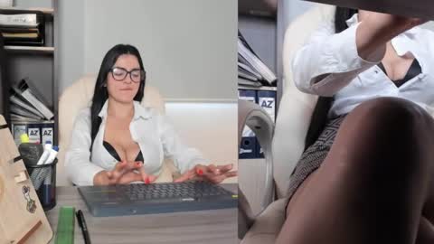 Snapshot of bellaclaiir chatting on March 8, 2025, 6:05 pm Bella Clair online show from March 8, 2025, 6:05 pm