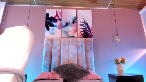 Snapshot of bellaclaiir chatting on November 20, 2025, 4:40 pm Bella Clair online show from November 20, 2025, 4:40 pm