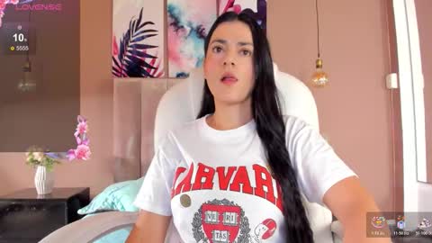 Snapshot of bellaclaiir chatting on November 25, 2025, 2:50 pm Bella Clair online show from November 25, 2025, 2:50 pm