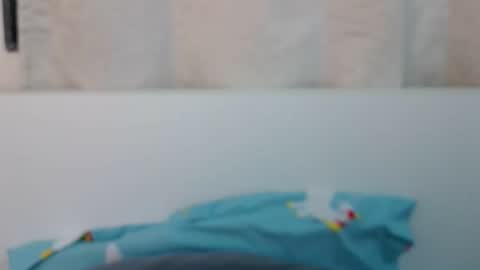 Snapshot of bellacrystall chatting on January 7, 2026, 6:05 am bellacrystall online show from January 7, 2026, 6:05 am