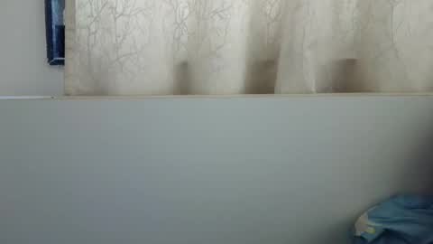 Snapshot of bellacrystall chatting on March 27, 2026, 7:47 am bellacrystall online show from March 27, 2026, 7:47 am