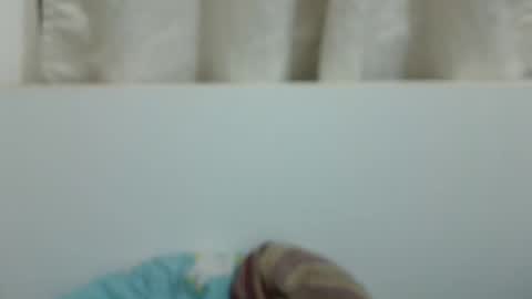 Snapshot of bellacrystall chatting on April 1, 2026, 1:41 pm bellacrystall online show from April 1, 2026, 1:41 pm