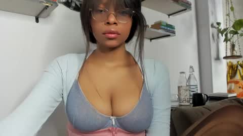 Bellah online show from June 3, 2026, 9:42 pm
