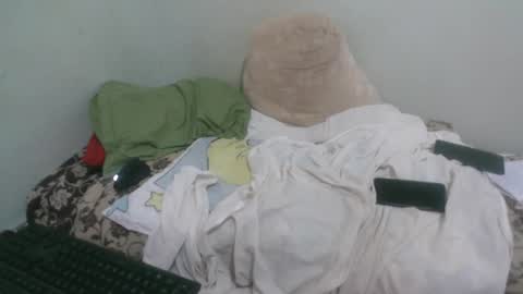 BELLAMORENA06 online show from December 9, 2024, 6:14 pm