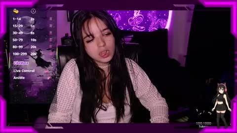 Bella Monteluna online show from December 15, 2025, 11:53 pm