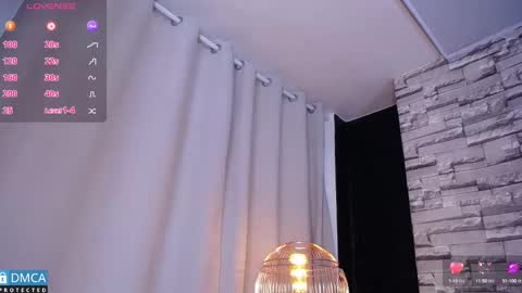 Snapshot of bellaodisea chatting on February 6, 2025, 9:49 pm online show from February 6, 2025, 9:49 pm