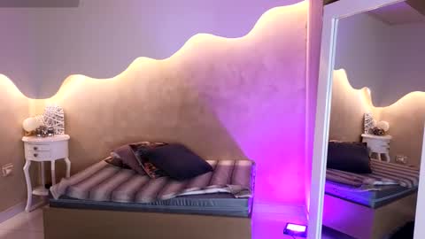 Snapshot of bellarooux chatting on January 9, 2026, 11:57 am bellarooux online show from January 9, 2026, 11:57 am