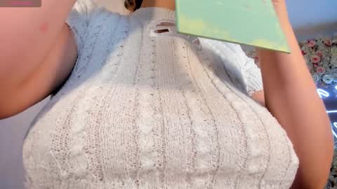 Snapshot of bellarosex1 chatting on February 8, 2026, 5:11 am Bella Rose online show from February 8, 2026, 5:11 am