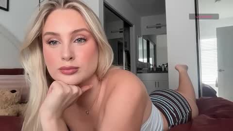 Isabella Ryder online show from January 11, 2026, 8:58 pm