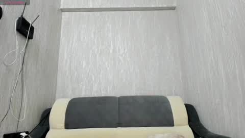Isabellaa online show from July 2, 2026, 7:42 pm