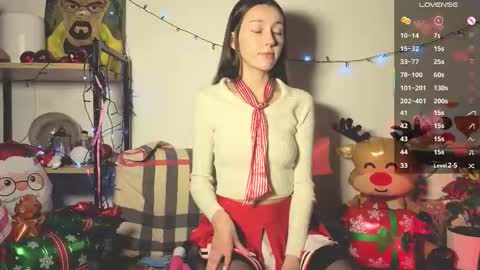 Snapshot of bellaward2 chatting on December 20, 2025, 10:17 pm MY OLD PAGE IS NO LONGER. THIS IS MY NEW online show from December 20, 2025, 10:17 pm