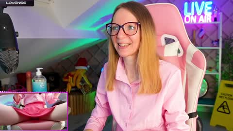 Snapshot of belle_alice chatting on January 27, 2025, 7:35 am Alice online show from January 27, 2025, 7:35 am