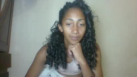 belle_annah online show from May 10, 2026, 4:56 pm