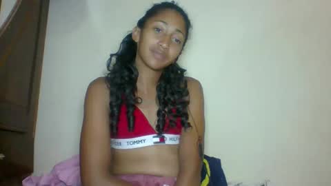 belle_annah online show from May 14, 2026, 6:15 pm