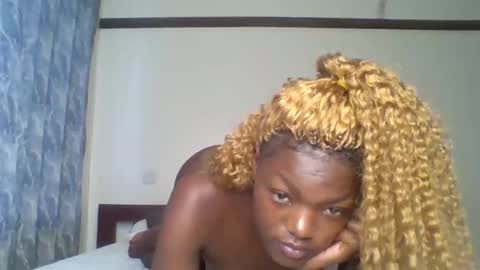 Snapshot of belle_bubbles chatting on January 5, 2026, 5:27 pm bubbles online show from January 5, 2026, 5:27 pm