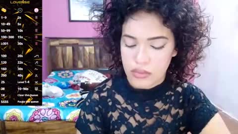 SOFIA online show from October 31, 2025, 7:04 pm