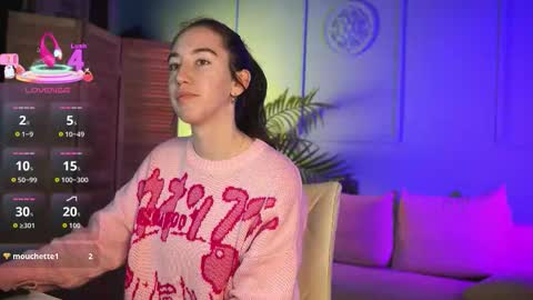 Snapshot of belle_via chatting on September 29, 2025, 3:39 pm Bella online show from September 29, 2025, 3:39 pm