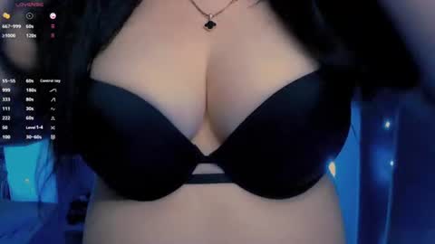 Hello I am kind friendly and cute girl online show from June 12, 2026, 9:46 pm