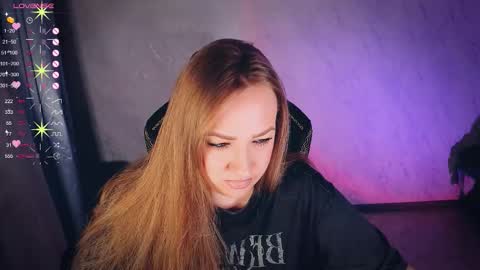 Your Annabelle Wolf  online show from October 9, 2025, 4:16 pm