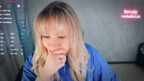 Snapshot of bellezza_ chatting on April 2, 2026, 4:59 pm Your Annabelle Wolf online show from April 2, 2026, 4:59 pm
