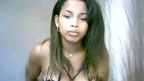 BelliBellahX online show from April 16, 2026, 1:45 pm