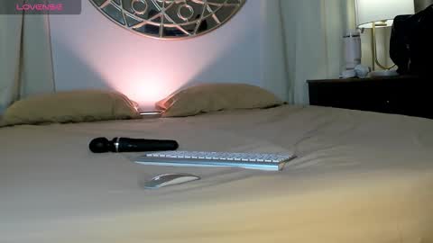 Snapshot of bellinda_21 chatting on October 25, 2025, 7:08 pm Belinda online show from October 25, 2025, 7:08 pm