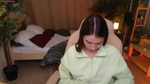 Snapshot of bellla_haddid chatting on November 20, 2025, 1:39 am Bella online show from November 20, 2025, 1:39 am