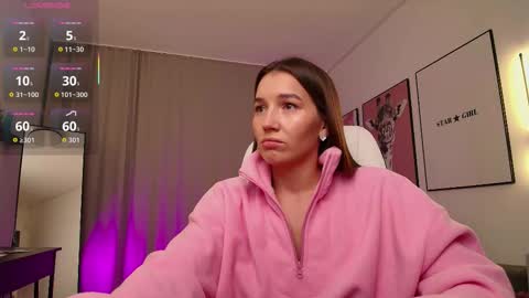 Snapshot of bellla_haddid chatting on November 25, 2025, 1:38 am Bella online show from November 25, 2025, 1:38 am