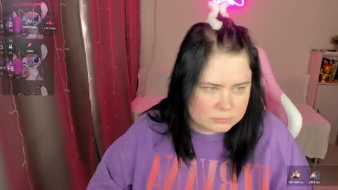 Snapshot of bellybooxo chatting on April 15, 2026, 7:37 am LinaBoo online show from April 15, 2026, 7:37 am