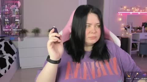 Snapshot of bellybooxo chatting on May 18, 2026, 8:31 am LinaBoo online show from May 18, 2026, 8:31 am