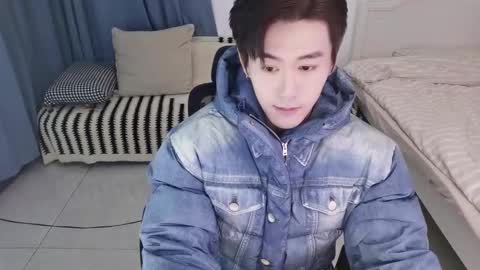 Snapshot of ben705676 chatting on October 25, 2025, 3:18 pm Ben online show from October 25, 2025, 3:18 pm