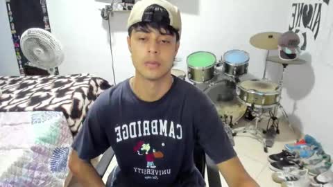 Snapshot of ben_falcon chatting on October 21, 2025, 3:29 am Ben online show from October 21, 2025, 3:29 am